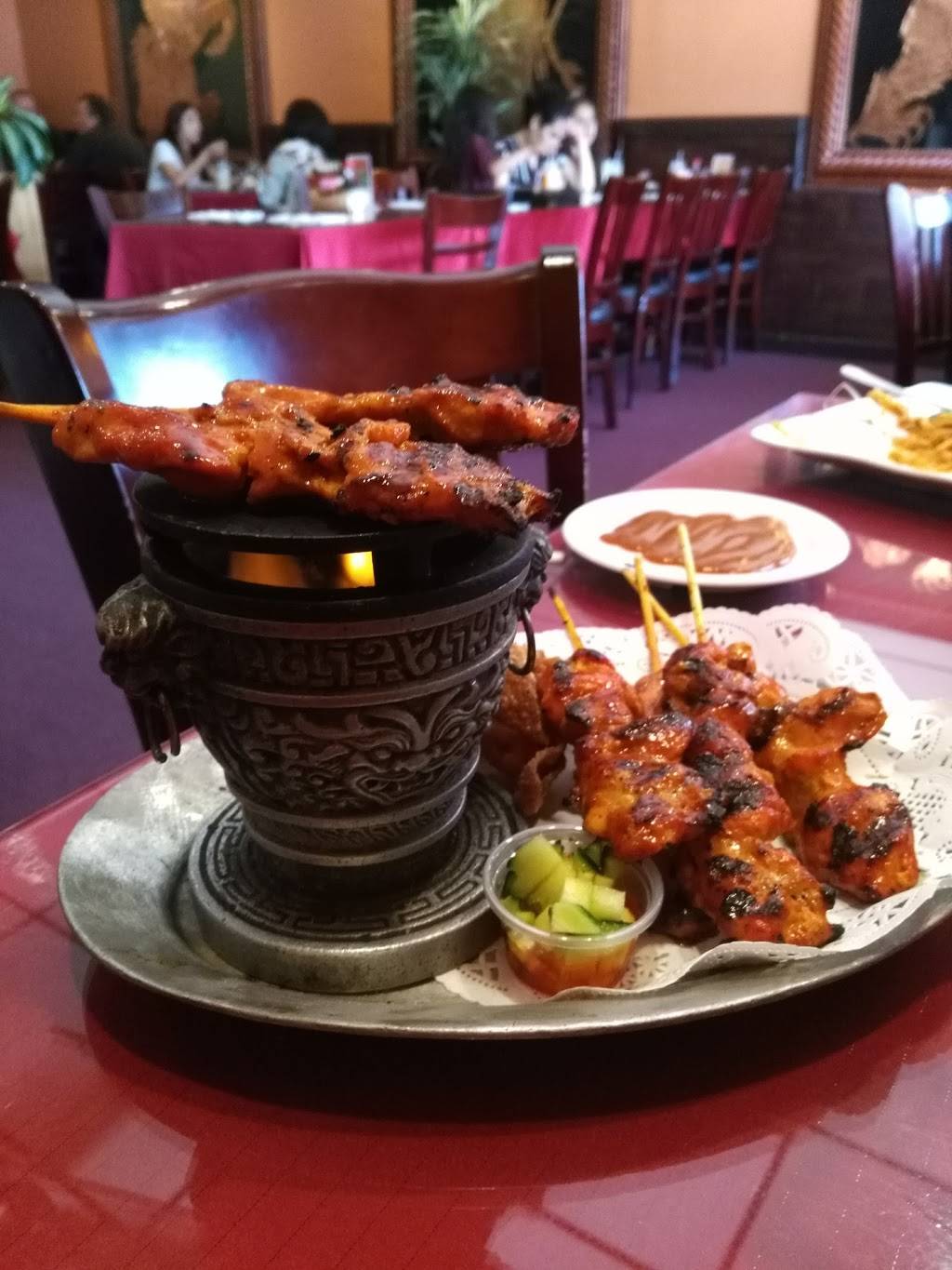 Dome Pochana - Thai Family Restaurant | restaurant | 13191 Gladstone Ave, Sylmar, CA 91342, USA | 8183627864 OR +1 818-362-7864