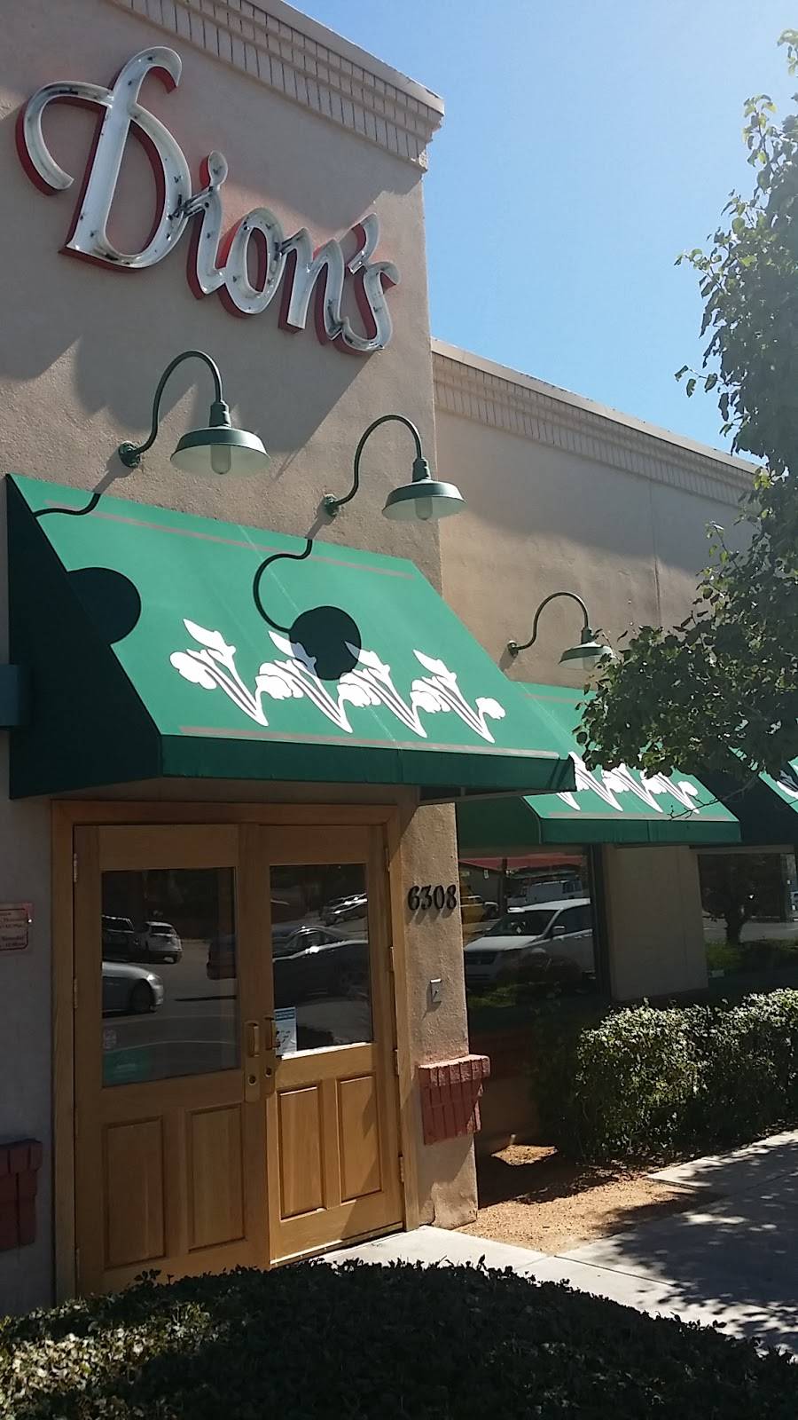 Dions | restaurant | 6308 4th St NW, Los Ranchos De Albuquerque, NM 87107, USA | 5053454900 OR +1 505-345-4900