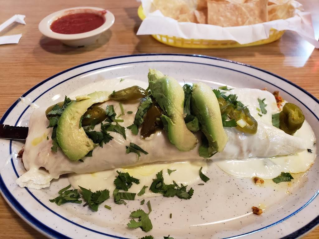 Los Tres Hermanos mexican restaurant | restaurant | 906 W Main St, Collinsville, OK 74021, USA | 9183713890 OR +1 918-371-3890