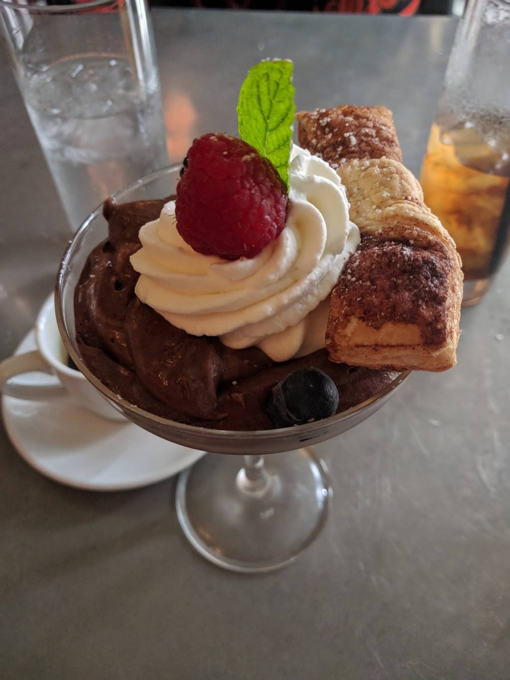 Brasserie Capitale | restaurant | 1201 K St #100, Sacramento, CA 95814, USA | 9163298033 OR +1 916-329-8033