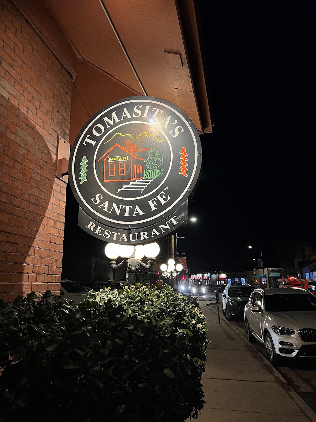 Tomasitas Santa Fe New Mexican Restaurant | restaurant | 500 S Guadalupe St, Santa Fe, NM 87501, USA | 5059835721 OR +1 505-983-5721