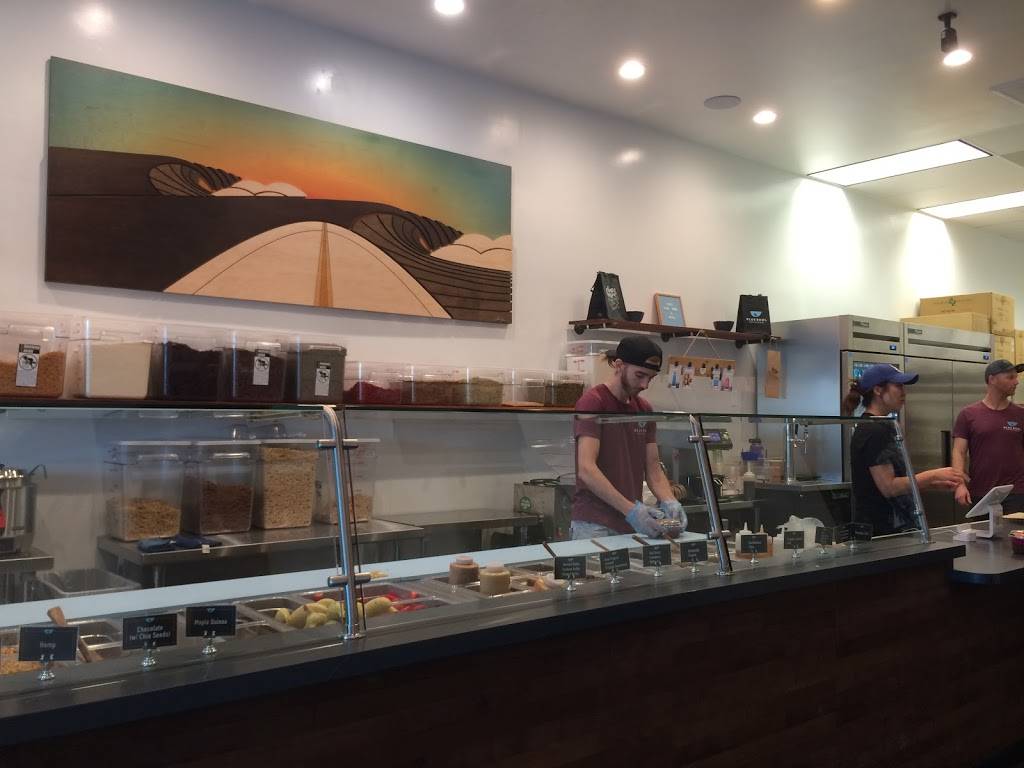 Blue Bowl | restaurant | 18051 Beach Blvd, Huntington Beach, CA 92648, USA | 7148765309 OR +1 714-876-5309