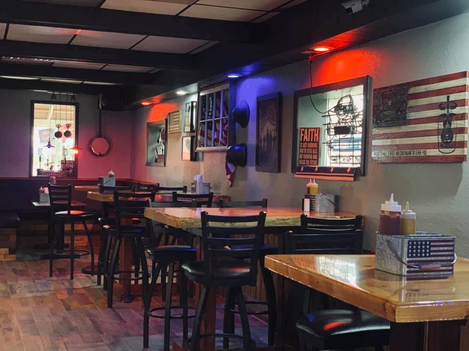 The Front Porch Bar & Grill | restaurant | 100 N Sheppard St, Kellogg, MN 55945, USA | 5077673368 OR +1 507-767-3368