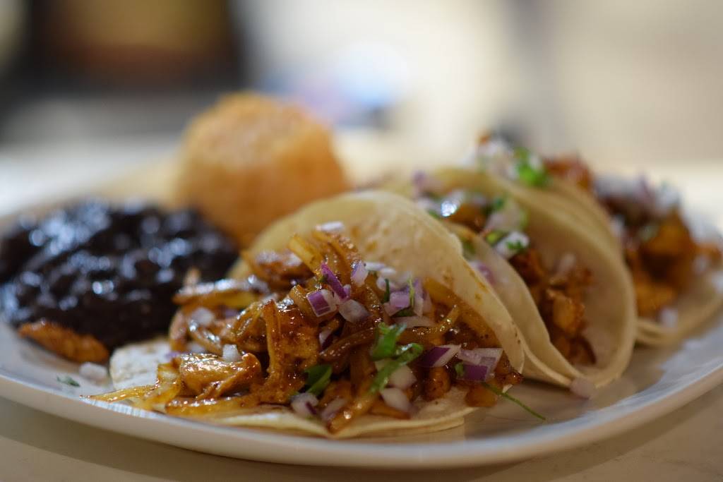 Milagro Cafe | restaurant | 142 Water St, Stonington, CT 06378, USA | 8605358178 OR +1 860-535-8178