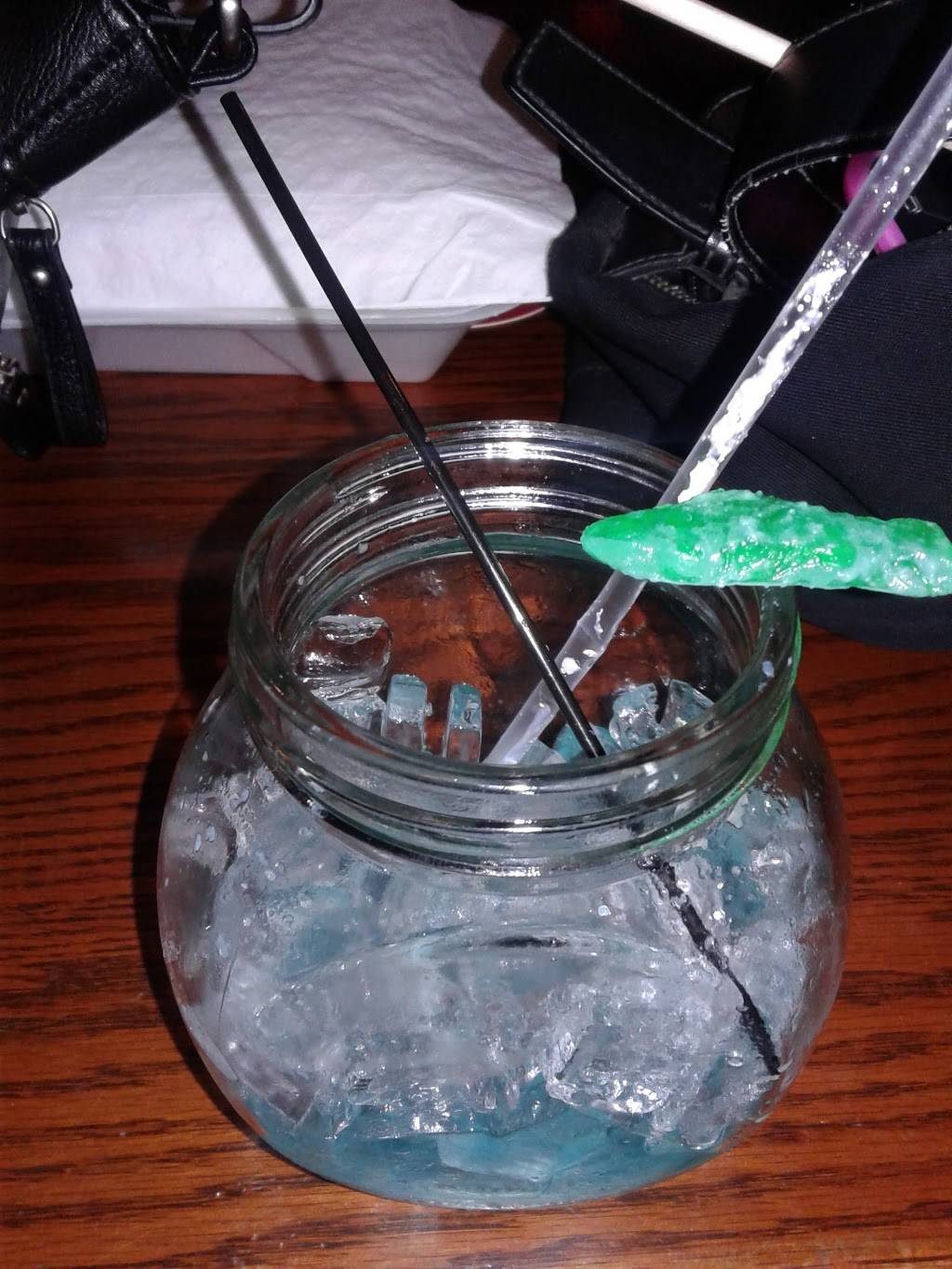 Break Time Bar & Grill | restaurant | 6186 Howdershell Rd, Hazelwood, MO 63042, USA | 3147783411 OR +1 314-778-3411