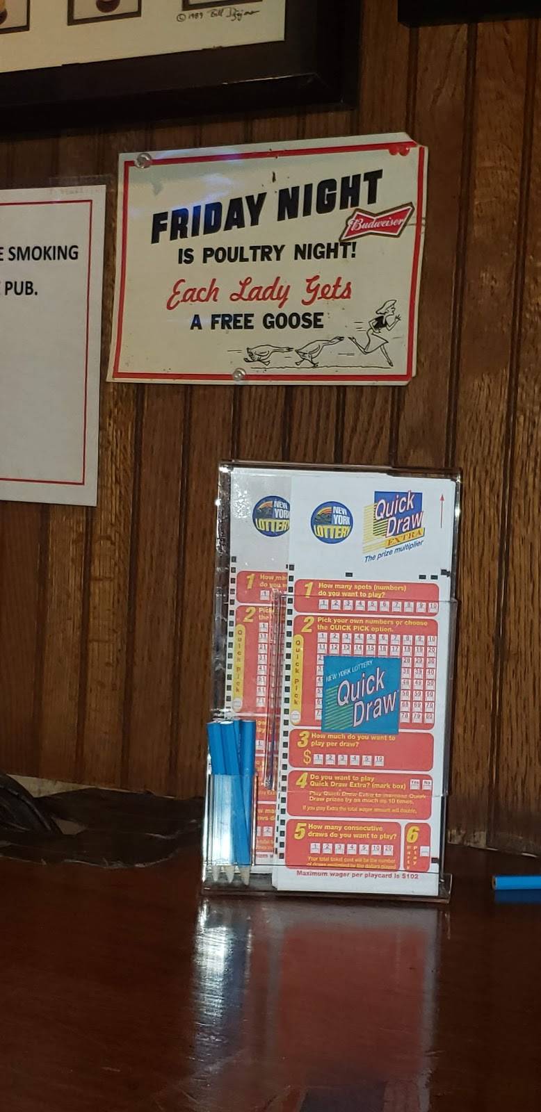 Neighbors Sports Bar & Grill | restaurant | 659 Cleveland Dr, Cheektowaga, NY 14225, USA | 7168324091 OR +1 716-832-4091