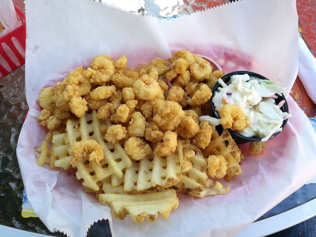 The Lobster Claw Pound & Restaurant | restaurant | 41 Ocean Park Rd, Saco, ME 04072, USA | 2072820040 OR +1 207-282-0040