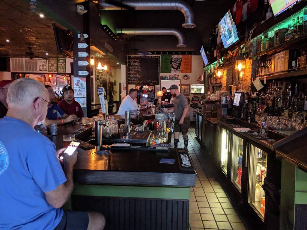 McCanns Irish Pub | restaurant | 2700 N Hwy 17 c120, Mt Pleasant, SC 29466, USA | 8438005080 OR +1 843-800-5080