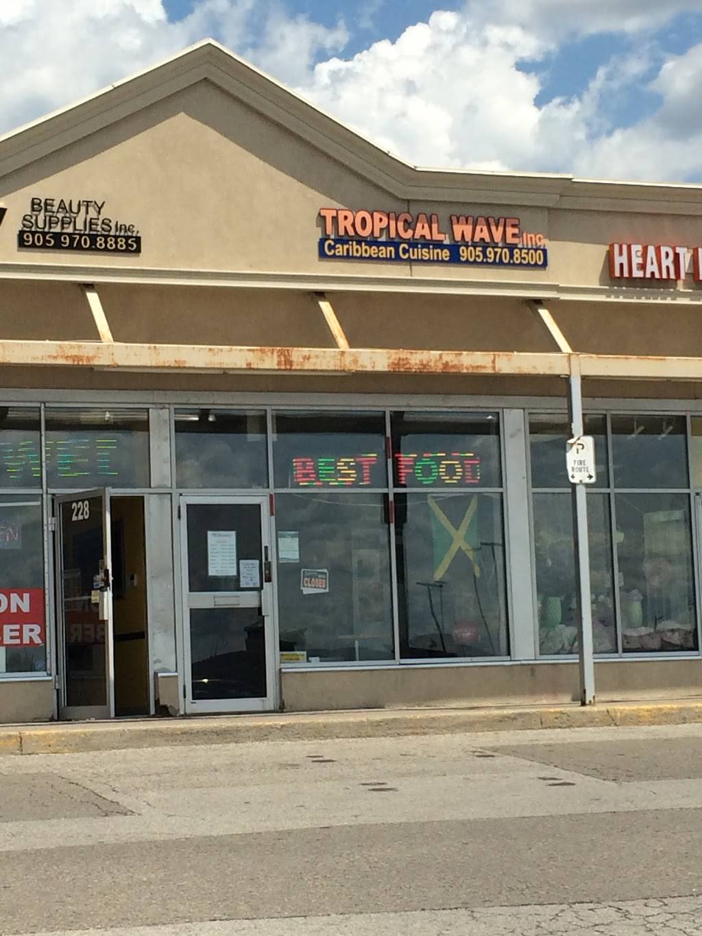 Tropical Wave Caribbean Cuisine | restaurant | 230-164 Sandalwood Pkwy E, Brampton, ON L6Z 3S4, Sandalwood Pkwy E, Brampton, ON L6Z 3S4, Canada | 9059709439 OR +1 905-970-9439