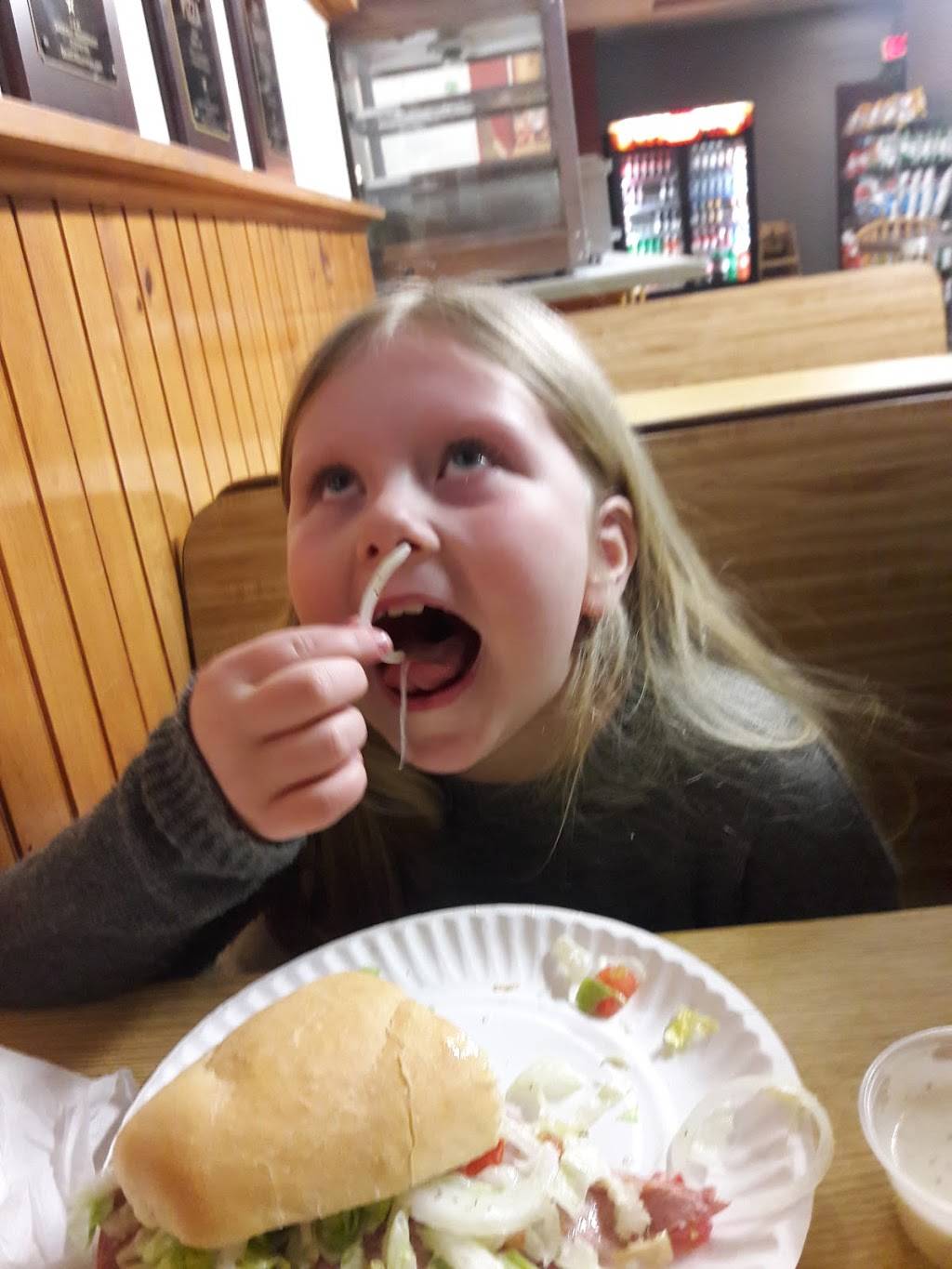 Big Daddys Pizza | meal takeaway | 166 N Broadway # 1, Salem, NH 03079, USA | 6038949700 OR +1 603-894-9700