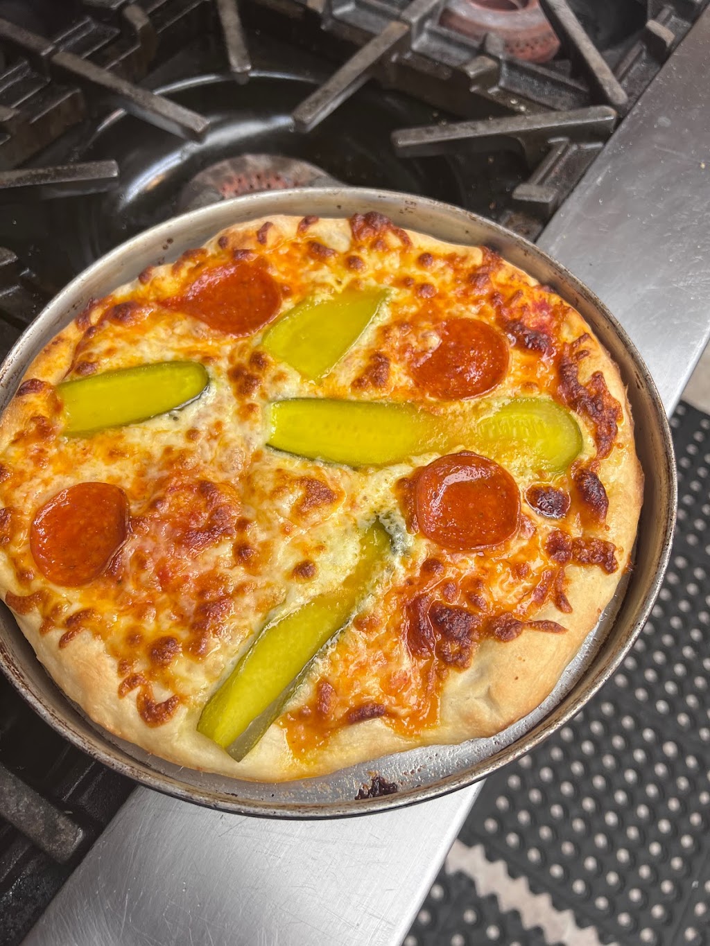 Crossroads BNB | restaurant | 270 Main St, Mattawamkeag, ME 04459, USA | 2077468880 OR +1 207-746-8880