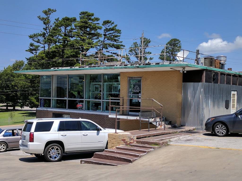 Cafe Rue Orleans - Cajun & Seafood | restaurant | 1150 N College Ave, Fayetteville, AR 72703, USA | 4794432777 OR +1 479-443-2777