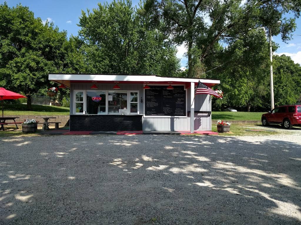 Bayside Snack Shack | meal takeaway | 1606 N Tremont St, Spring Bay, IL 61611, USA | 3098228124 OR +1 309-822-8124