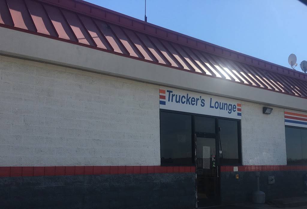 Country Mart | restaurant | 4787 NC-11, Bethel, NC 27812, USA | 2527527457 OR +1 252-752-7457