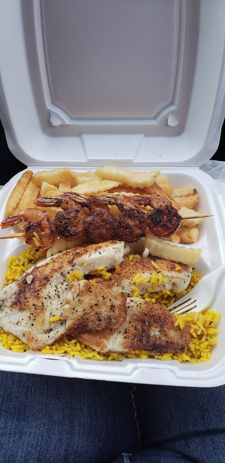 Americas Best Wings | restaurant | 8640 Pulaski Hwy, Rosedale, MD 21237, USA | 4106869464 OR +1 410-686-9464