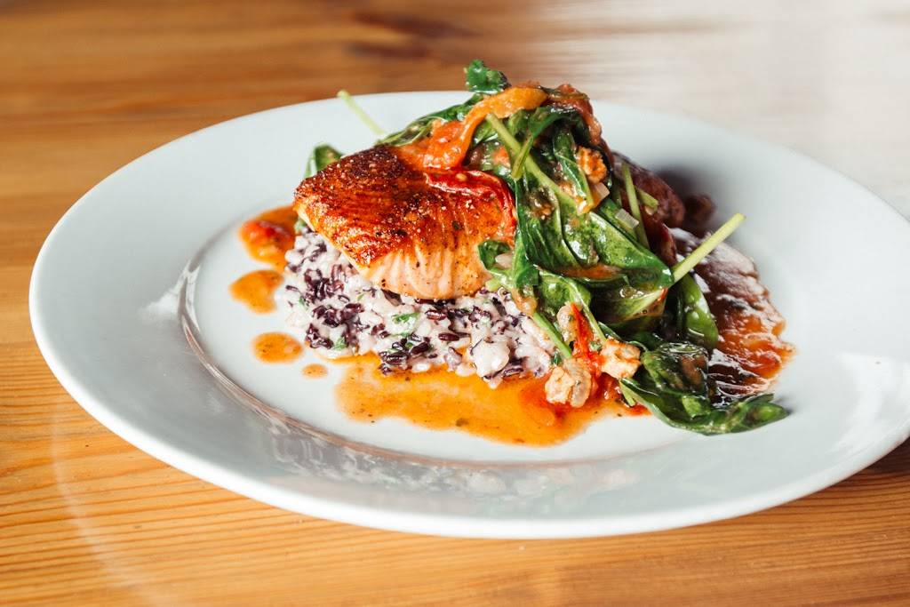 Farm Table | restaurant | 960 Gateway Commons Cir, Wake Forest, NC 27587, USA | 9195696714 OR +1 919-569-6714