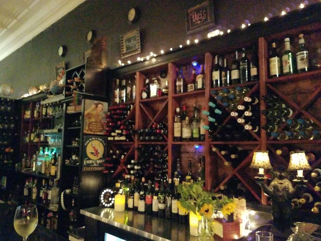 Global Gourmet | restaurant | 102 E Jackson St, Carbondale, IL 62901, USA | 6185490771 OR +1 618-549-0771