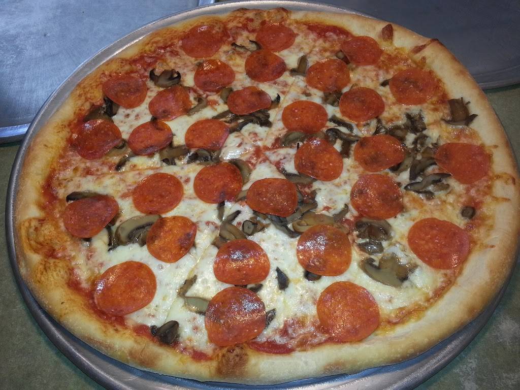 Bella Italia | restaurant | 609 Taylor Ave, Annapolis, MD 21401, USA | 4102166061 OR +1 410-216-6061