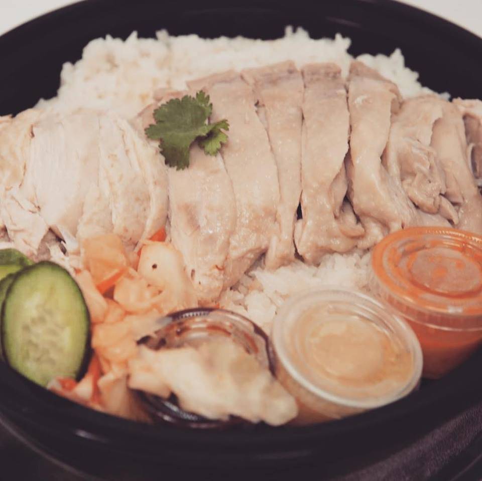 Naked Chik | restaurant | 1539 Fishburn Ave, Los Angeles, CA 90063, USA | 6262172618 OR +1 626-217-2618