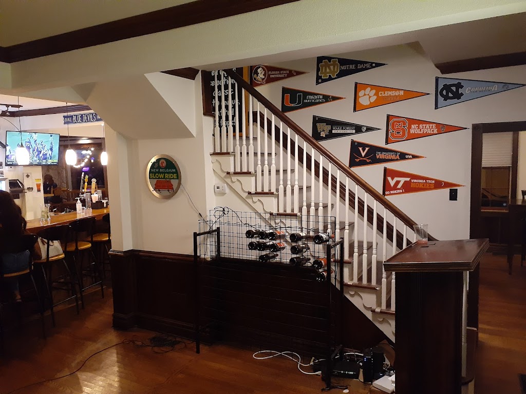 House Divided Bottles and Taps | restaurant | 616 Dolley Madison Rd, Greensboro, NC 27410, USA | 3366766649 OR +1 336-676-6649