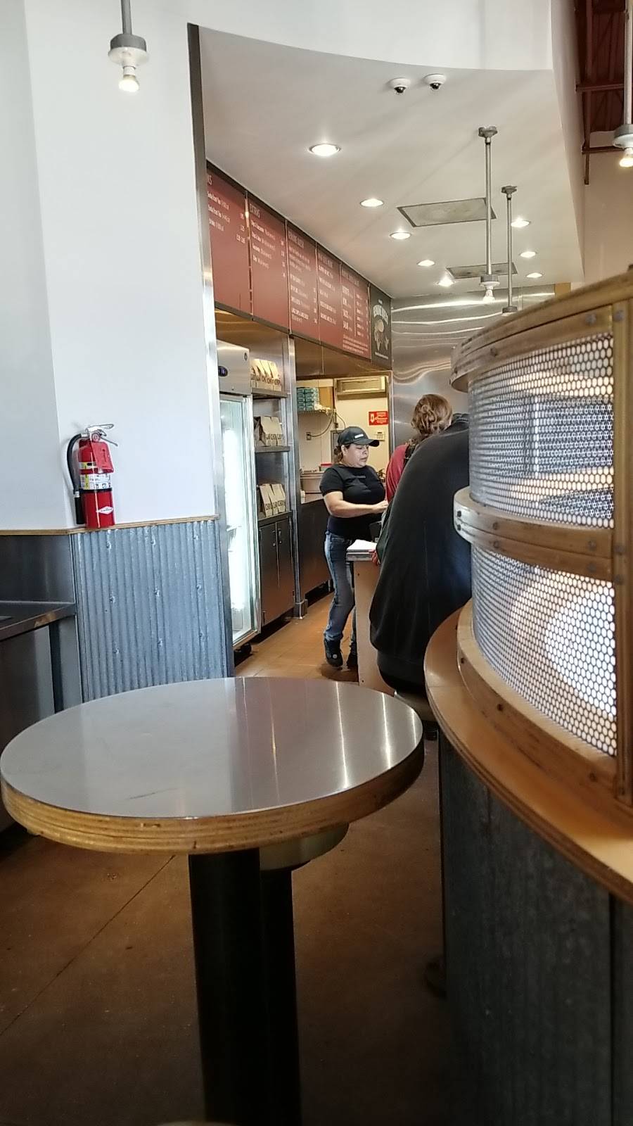 Chipotle Mexican Grill | restaurant | 6314 York Rd, Baltimore, MD 21212, USA | 4103777728 OR +1 410-377-7728