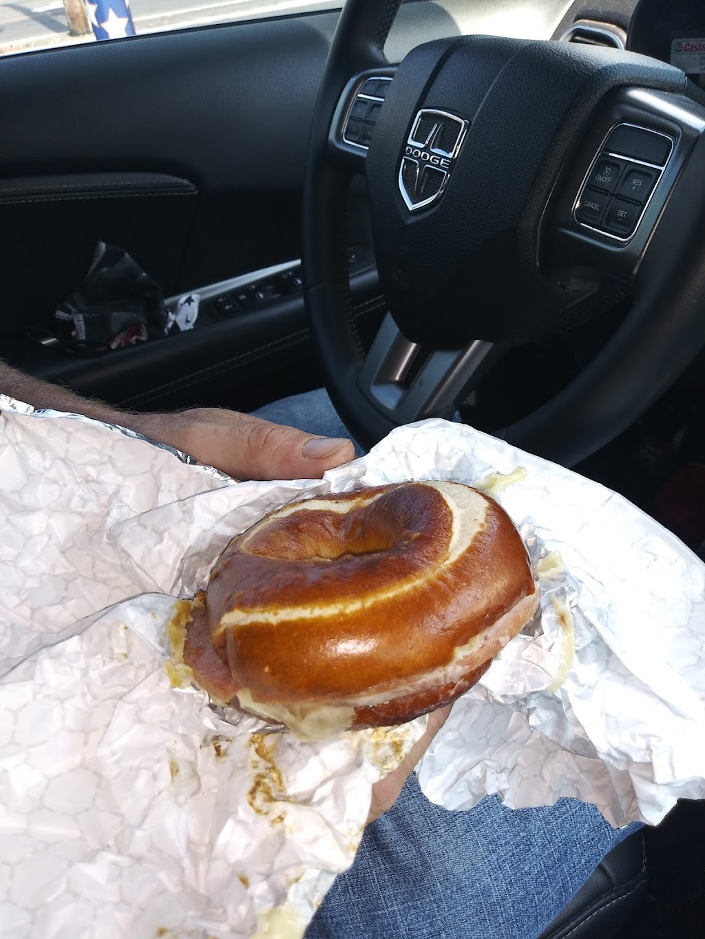 Philly Pretzel Factory | bakery | 301-307 S Black Horse Pike, Mt Ephraim, NJ 08059, USA | 8569311333 OR +1 856-931-1333