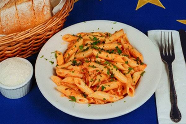 Euro Pizzeria | meal delivery | 103 N State Rd, Briarcliff Manor, NY 10510, USA | 9147620200 OR +1 914-762-0200