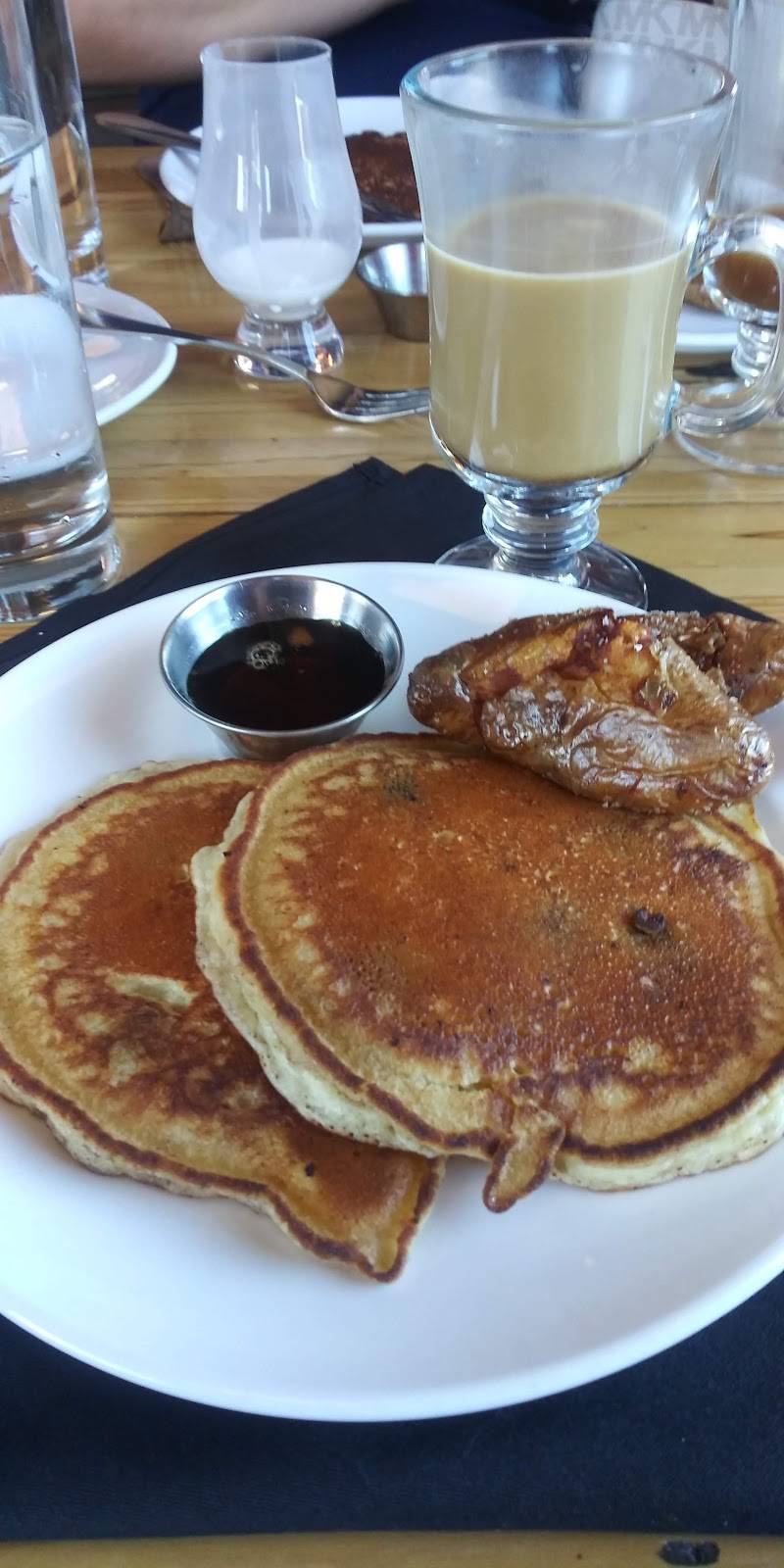 Tannin | restaurant | 1620 E Michigan Ave, Lansing, MI 48912, USA | 5175756840 OR +1 517-575-6840