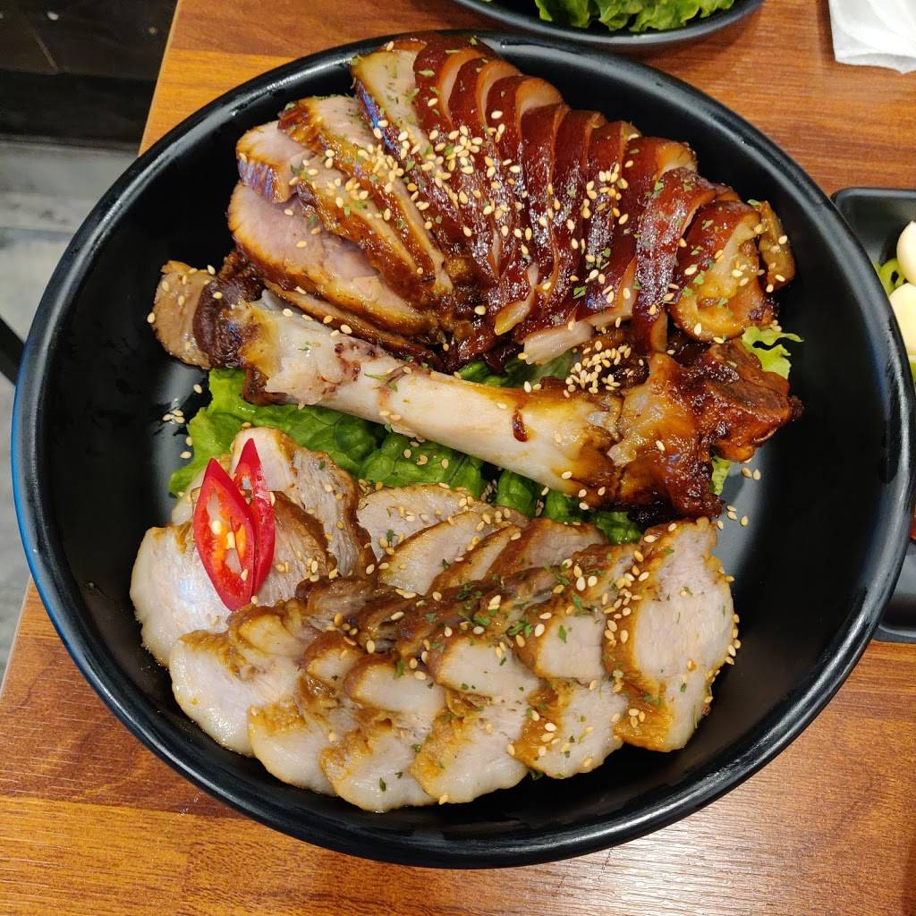 Hanyang Jokbal | restaurant | 6016 Yonge St, North York, ON M2M 3V9, Canada | 4167925808 OR +1 416-792-5808