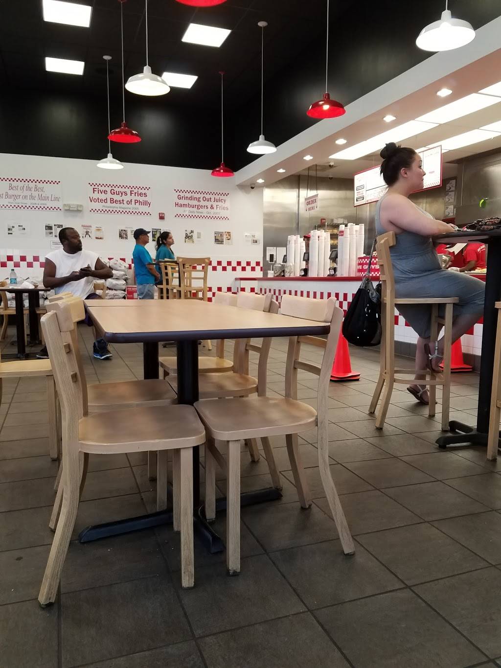 Five Guys | meal takeaway | 2552 Grant Ave, Philadelphia, PA 19114, USA | 2156773155 OR +1 215-677-3155