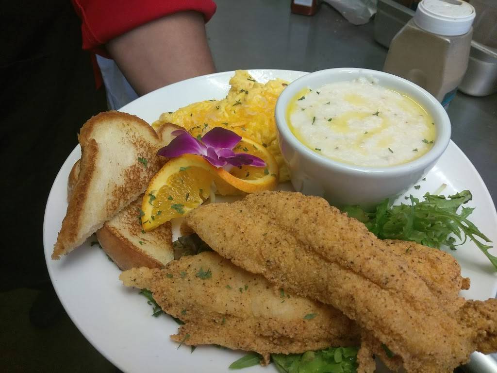 Simply D Licious Southern Creole Cuisine | restaurant | 4641 W Washington Blvd, Los Angeles, CA 90016, USA | 5623266863 OR +1 562-326-6863