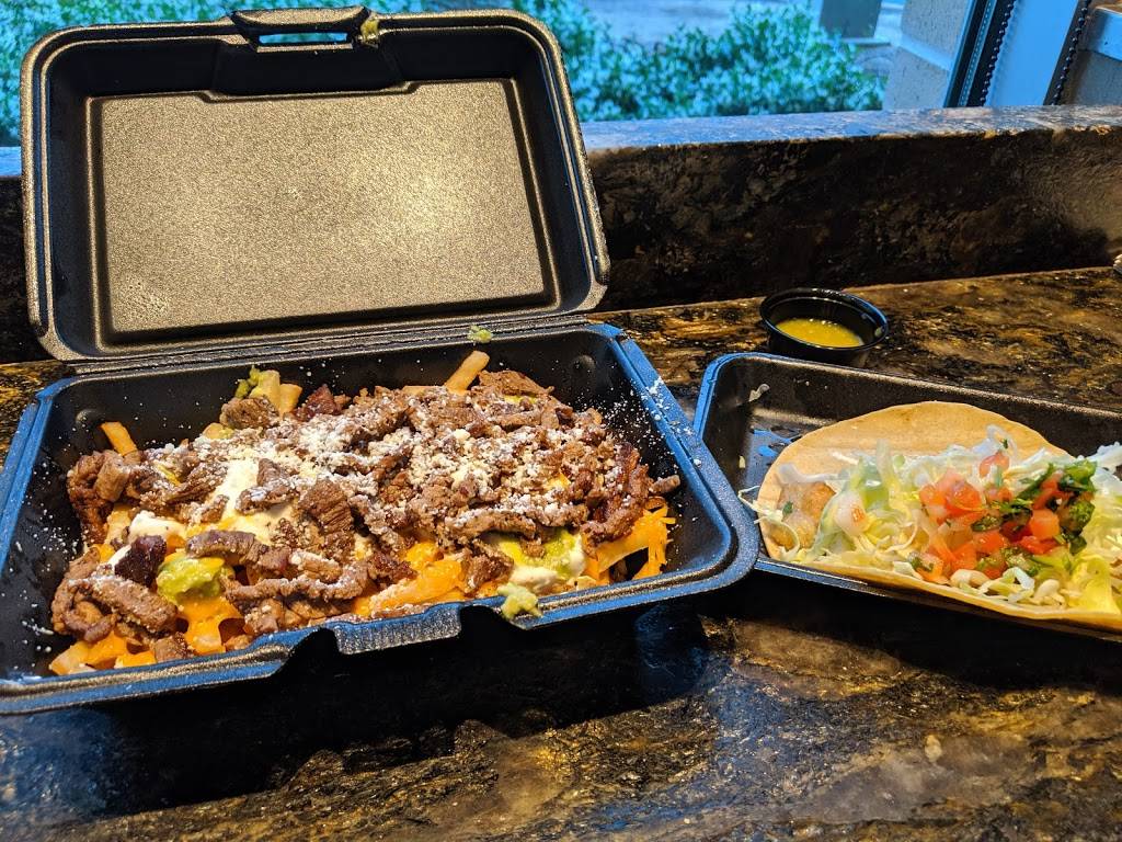 Lolitas Mexican Food | restaurant | 202 Park Blvd, San Diego, CA 92101, USA | 6192696055 OR +1 619-269-6055