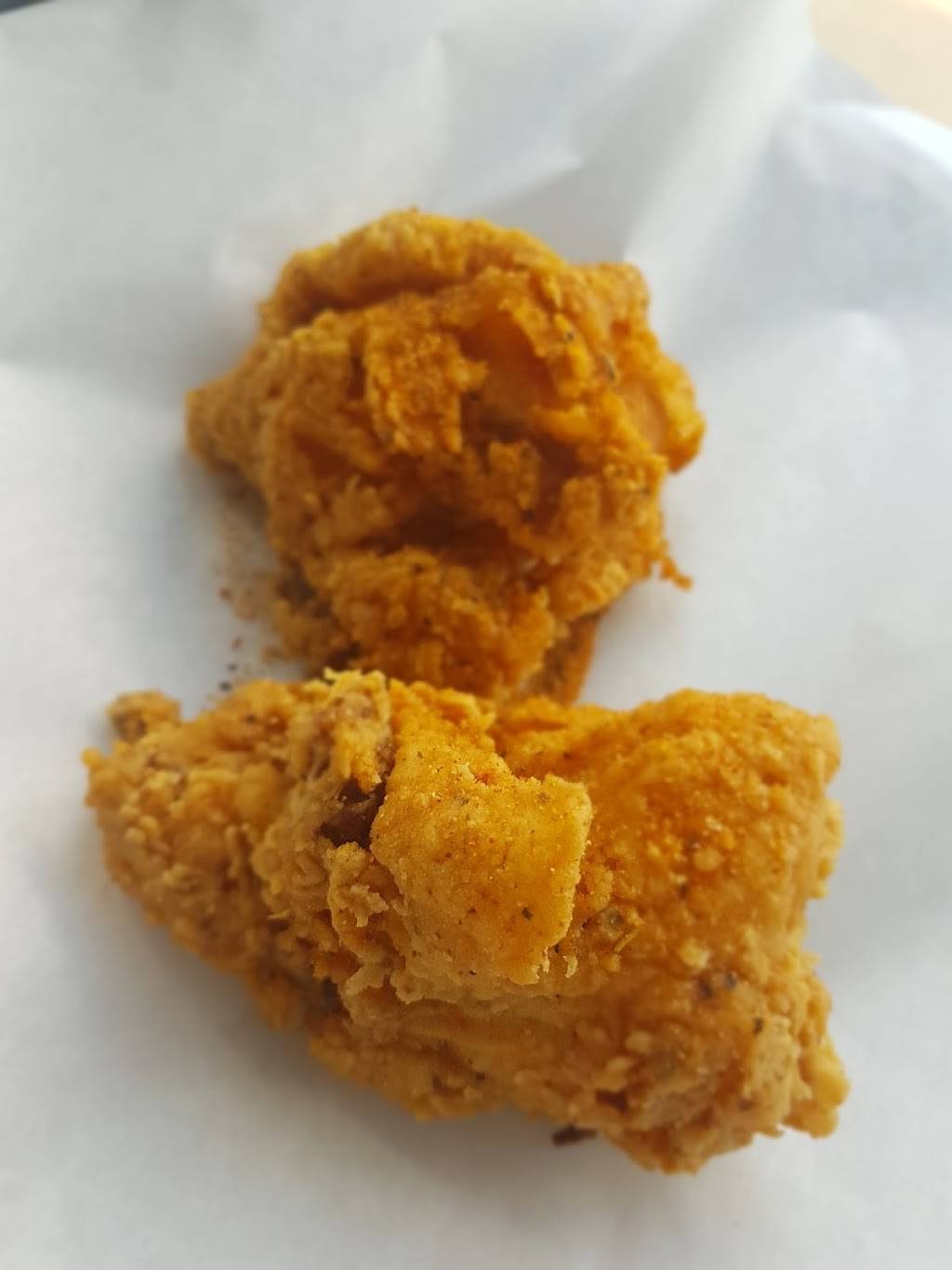 WingBurger | restaurant | 1733 Eglinton Ave E, North York, ON M4A 1J8, Canada | 6479519110 OR +1 647-951-9110