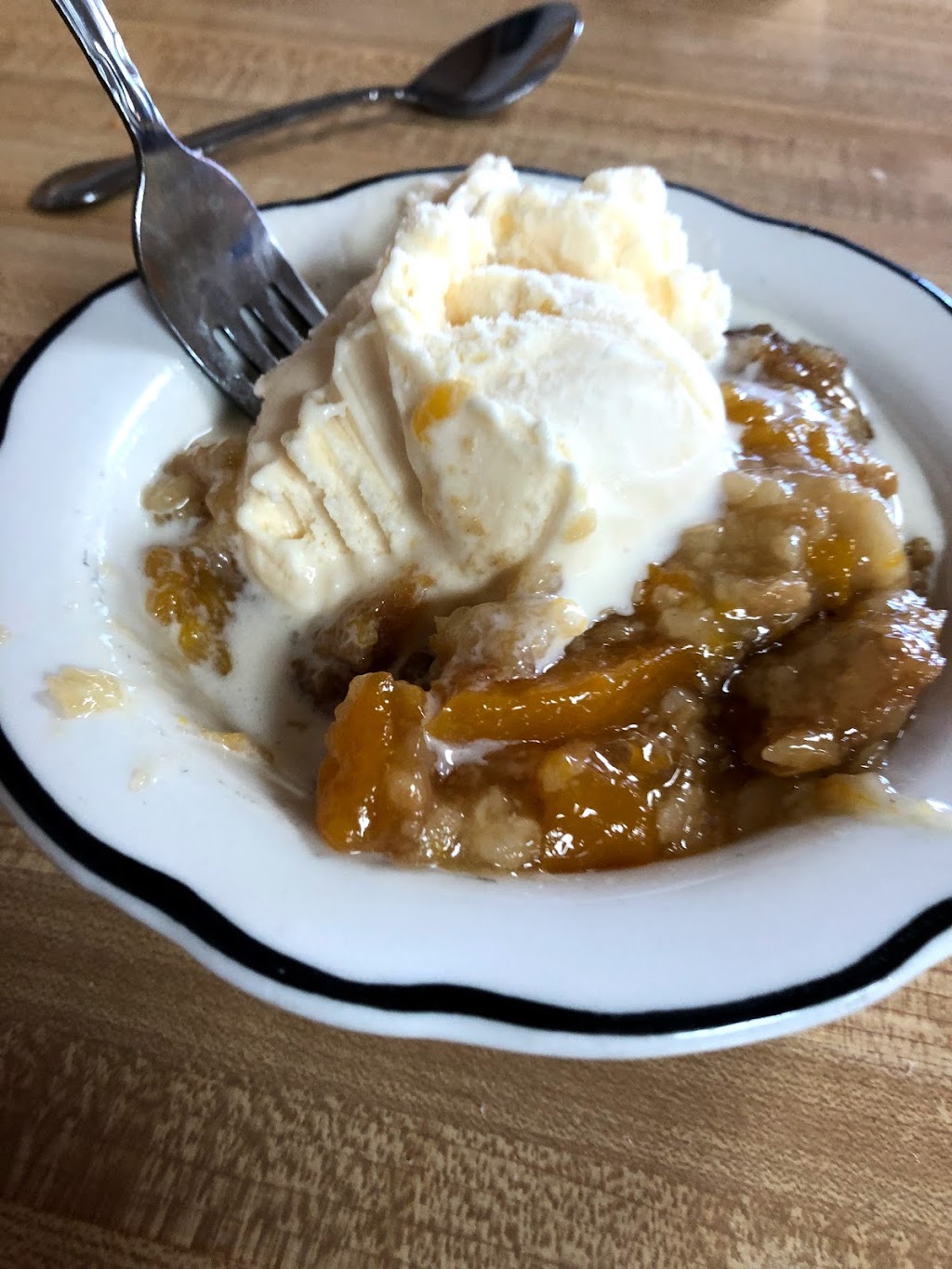 Jimmies Walleye & Catfish | restaurant | 805 Porter Wagoner Blvd, West Plains, MO 65775, USA | 4172561538 OR +1 417-256-1538