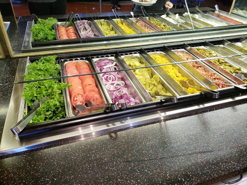 Fuddruckers | restaurant | 11023 Pecan Park Blvd, Cedar Park, TX 78613, USA | 5122191957 OR +1 512-219-1957