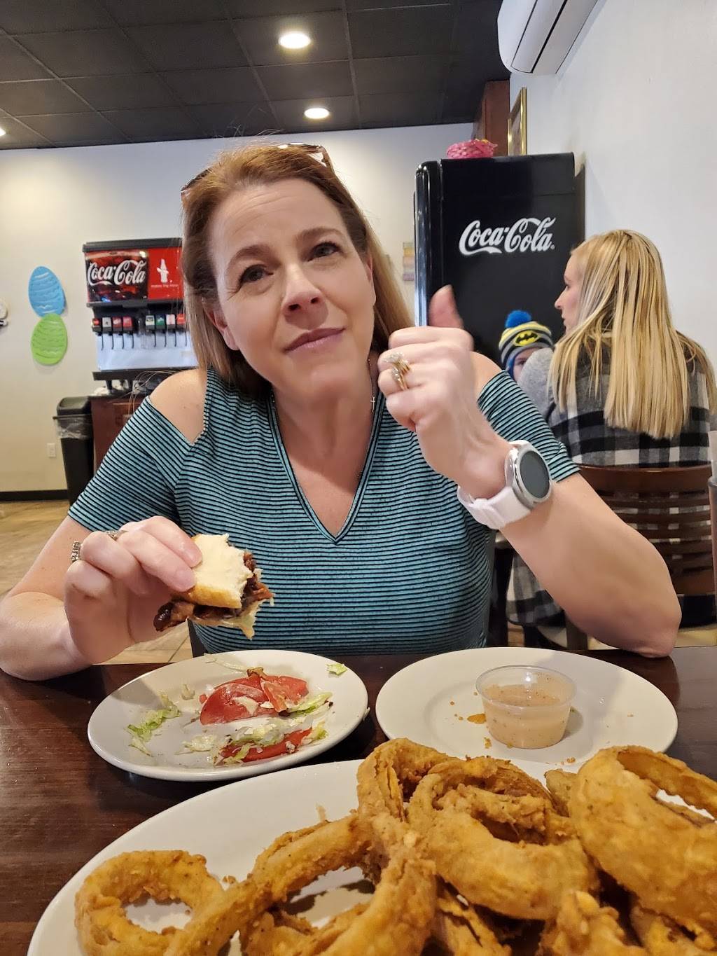 Manos Po-Boys | meal takeaway | 6943 Saints Dr, Metairie, LA 70003, USA | 5047340922 OR +1 504-734-0922