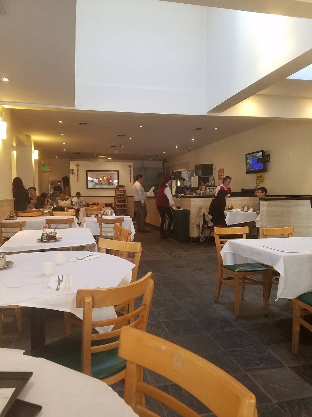 Bay Fung Tong | Tea House Restaurant | cafe | 1916 Franklin St, Oakland, CA 94612, USA | 5108323298 OR +1 510-832-3298