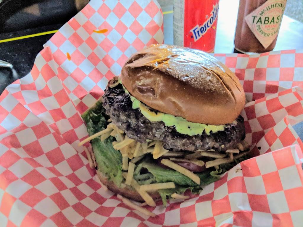 Zulias Kitchen | restaurant | 14530 Roadrunner Way, San Antonio, TX 78249, United States | 7373335748 OR +1 737-333-5748