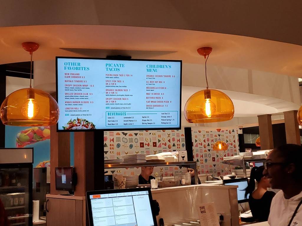 La Picante | restaurant | 100 N Water St Suite 350, Norwalk, CT 06854, USA | 4752839377 OR +1 475-283-9377