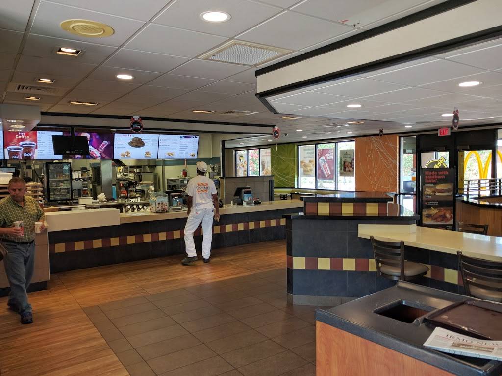 McDonalds | cafe | 7417 St Andrews Rd, Irmo, SC 29063, USA | 8037490418 OR +1 803-749-0418