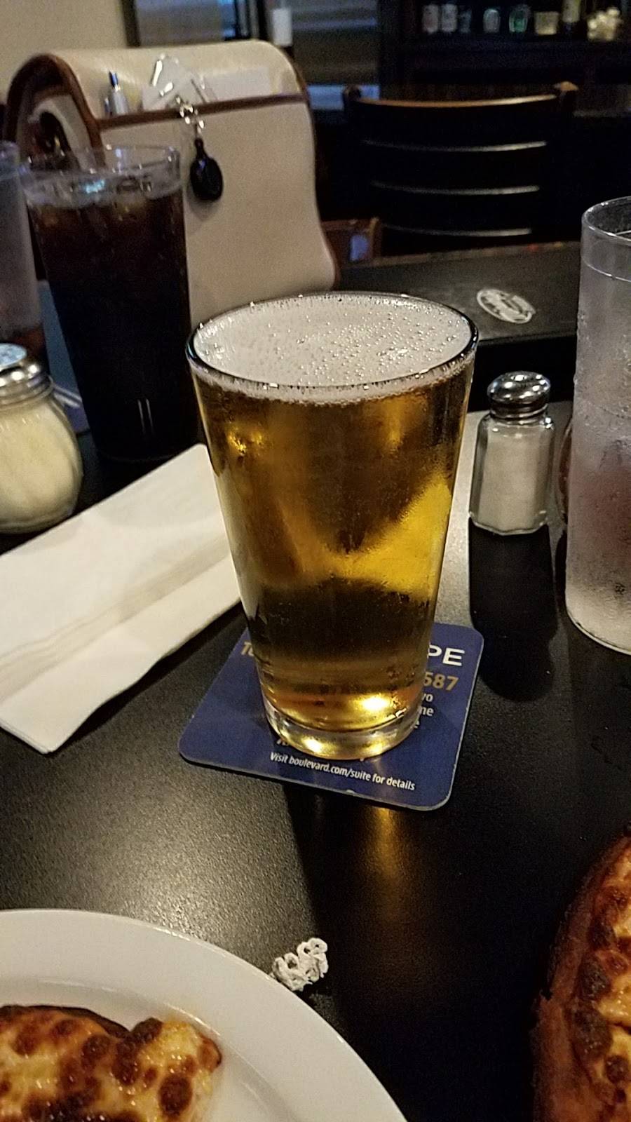 Minskys Pizza | restaurant | 7007 NW Barry Rd, Kansas City, MO 64153, USA | 8167412737 OR +1 816-741-2737