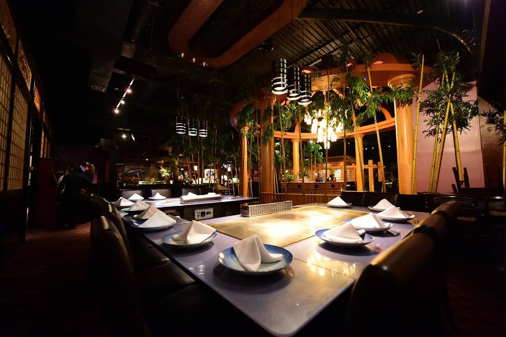 Soho Japanese Bistro | restaurant | 7655 Voice of America Centre Dr, West Chester Township, OH 45069, USA | 5137596876 OR +1 513-759-6876