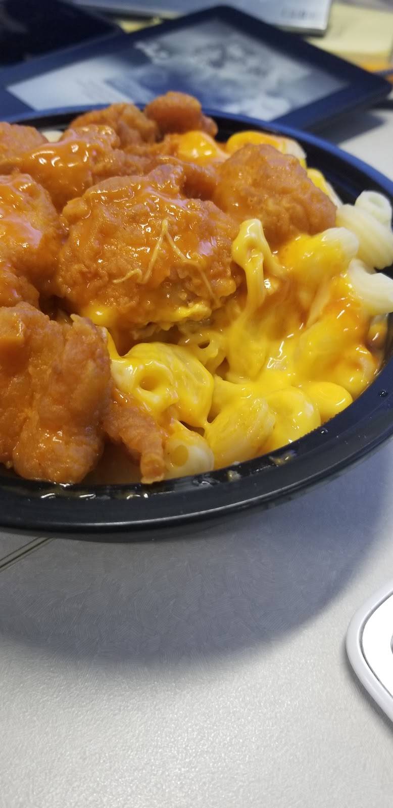 Browns Chicken | restaurant | 2402, 3147 Dundee Rd, Northbrook, IL 60062, USA | 8474807911 OR +1 847-480-7911