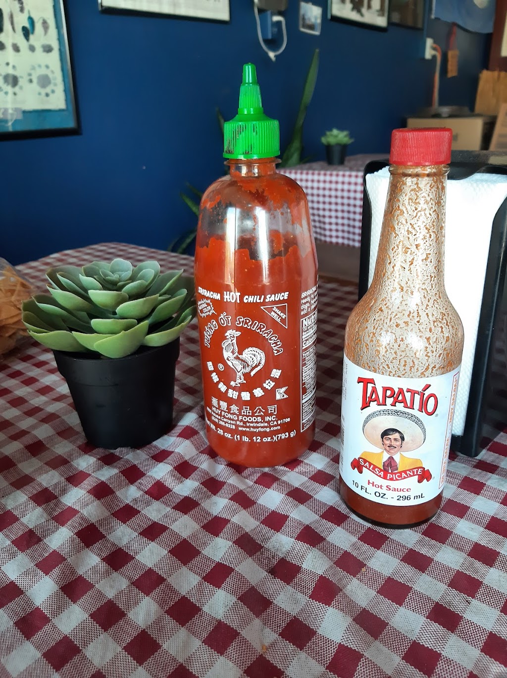 Emmas Tamales | restaurant | Sacramento, CA 95824, USA | 9163876324 OR +1 916-387-6324