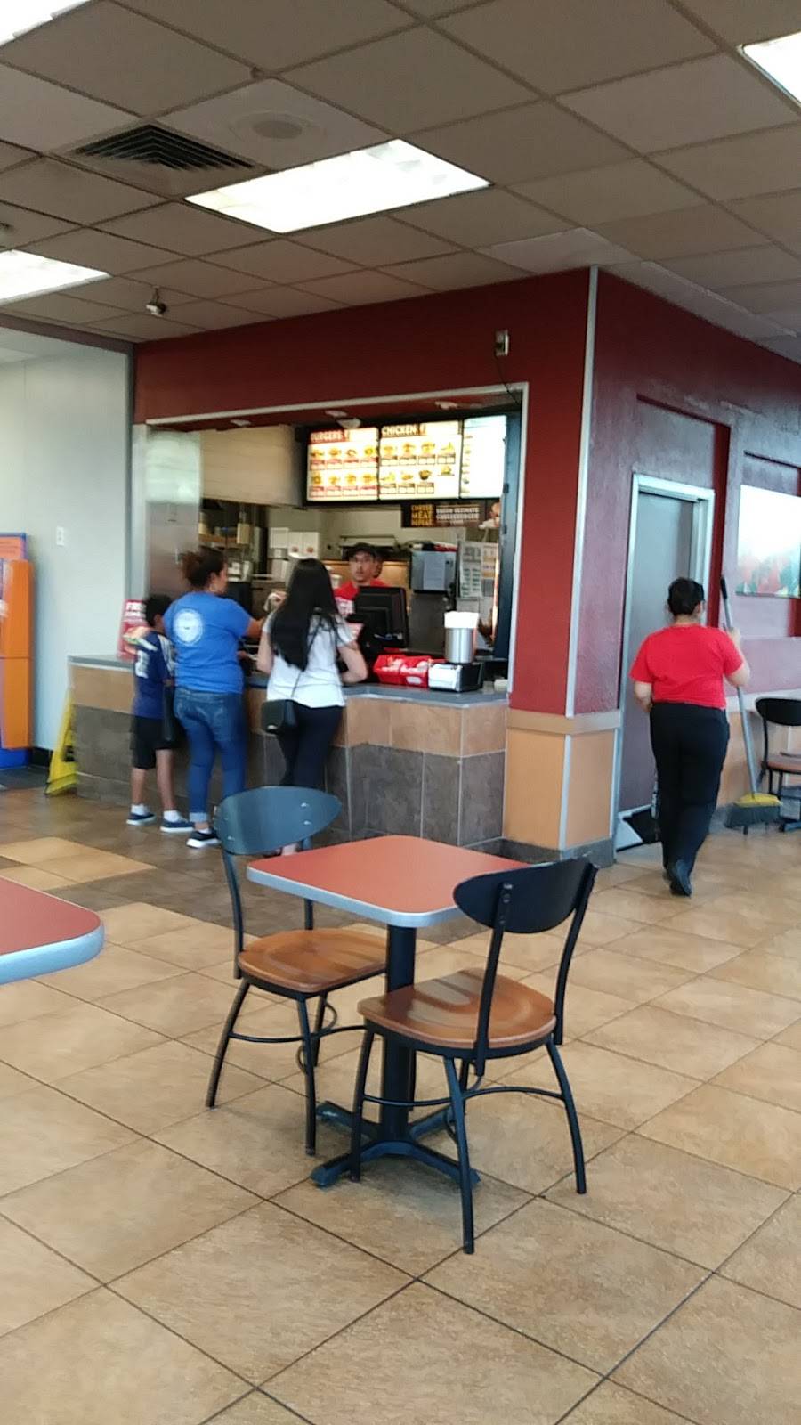 Jack in the Box | restaurant | 12777 East Fwy, Houston, TX 77015, USA | 7134502403 OR +1 713-450-2403