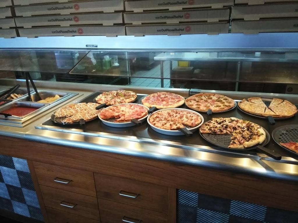 Pizza Hut | restaurant | 1749 SW Loop 410, San Antonio, TX 78227, USA | 2107984800 OR +1 210-798-4800