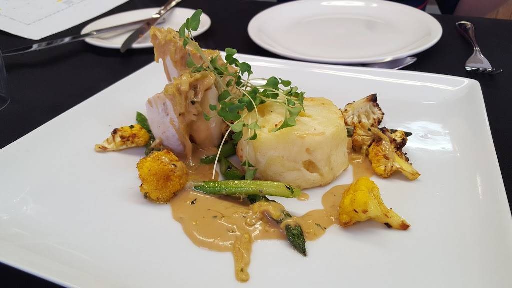 Traiteur Les Cuisines Leblanc | restaurant | 266 Rue Saint-Ignace, La Prairie, QC J5R 1E5, Canada | 4504442258 OR +1 450-444-2258