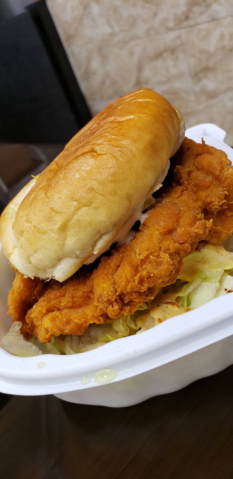 Legends Halal Shack | restaurant | 1736 N Rolling Rd, Windsor Mill, MD 21244, USA | 4435513554 OR +1 443-551-3554