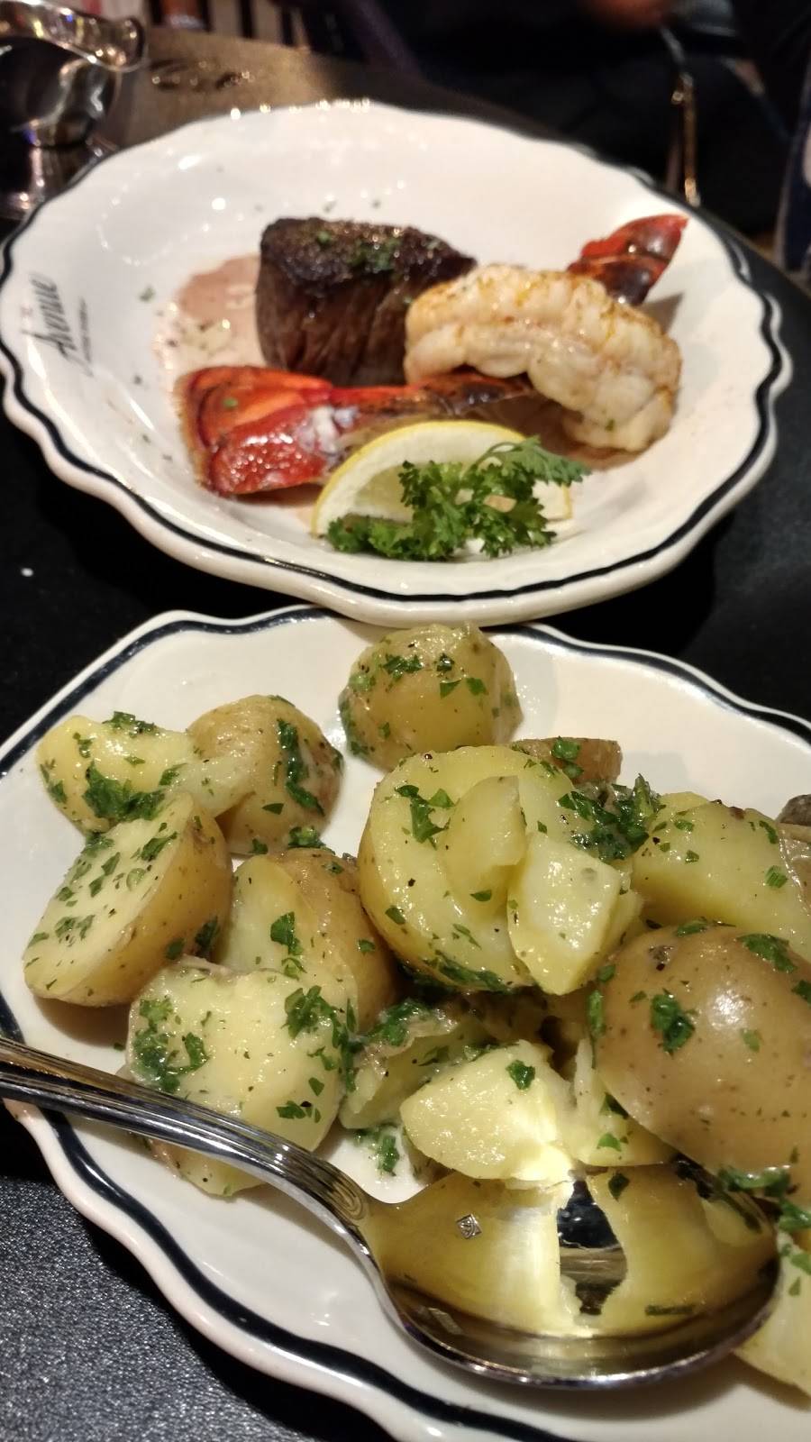 The Avenue Steak Tavern | restaurant | 1307 Grandview Ave #3013, Columbus, OH 43212, USA | 6144859447 OR +1 614-485-9447