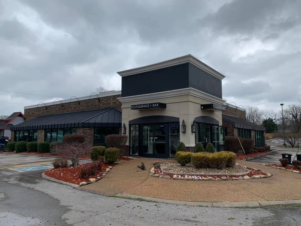 El Toro Bar & Grill | restaurant | 1006 Memorial Blvd, Murfreesboro, TN 37129, USA | 6155465150 OR +1 615-546-5150